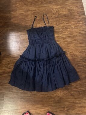 Revolve dress size small